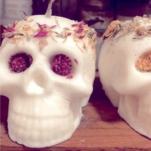 Rip rustic Skull candles